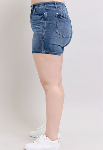 Plus Mid-Rise Tummy Control Mid Length Shorts || Med Wash