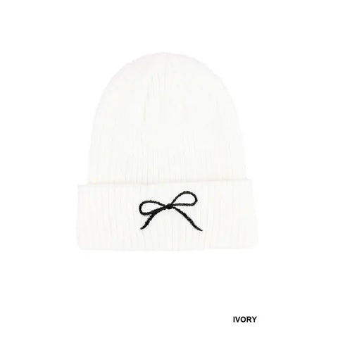 Bow Embroidered Beanie || Ivory